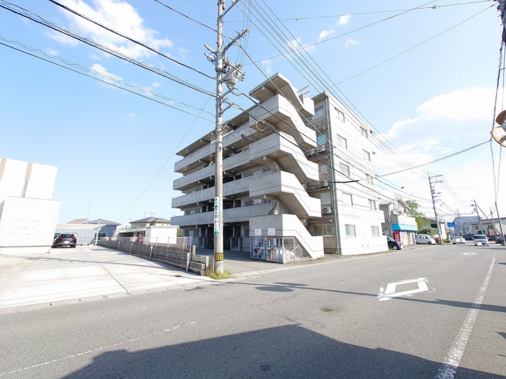 ＫＩＷＩ川内 外観