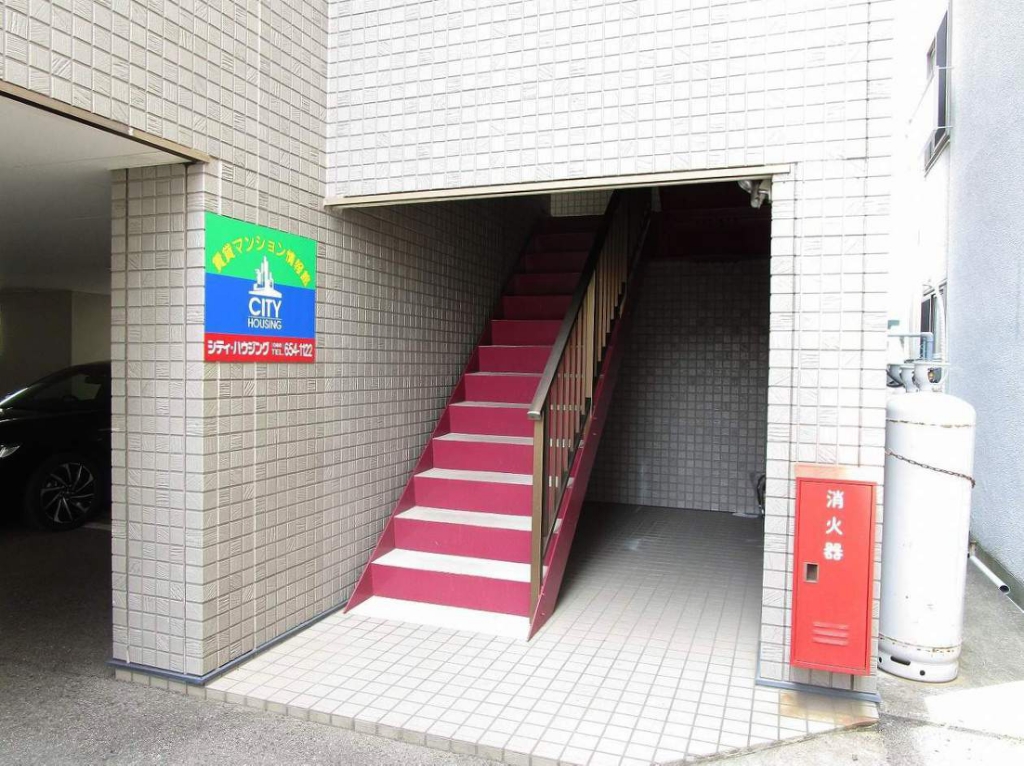 タイム１２ 外観