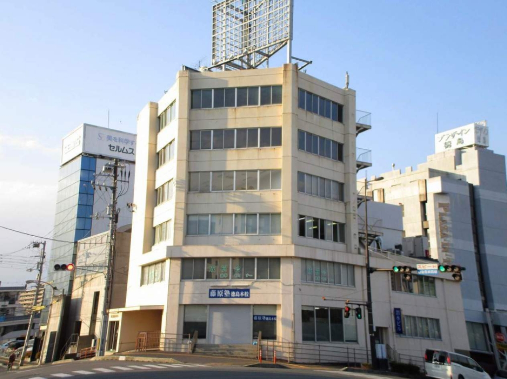 渭水ビル 外観