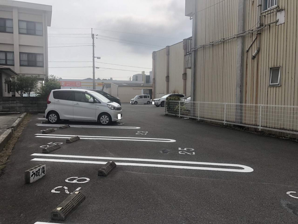 國原パーキング 外観