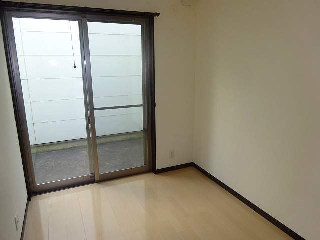 コモド南 その他