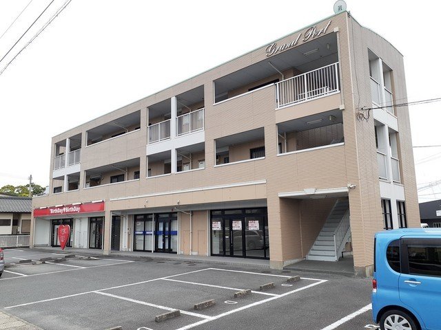 グランポート 外観