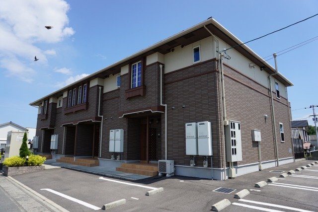 ルネッサ 外観