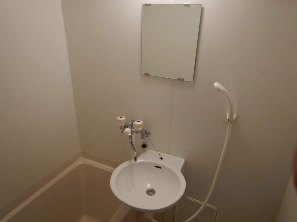レオパレス凛 その他