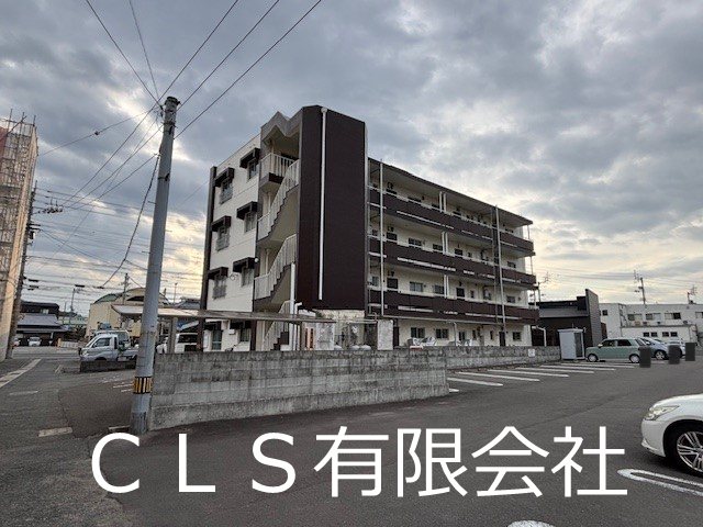 寿マンション 手前の駐車場は対象外です